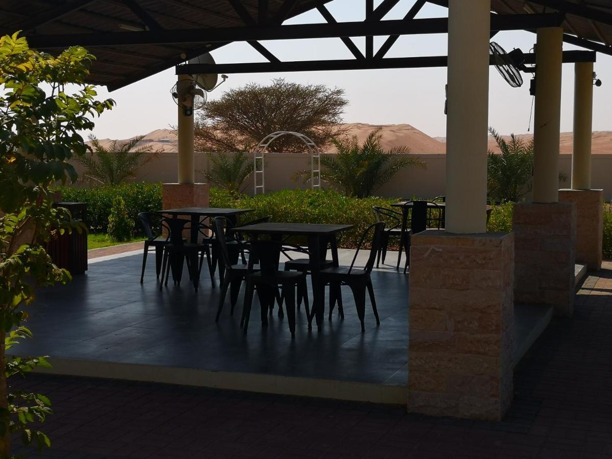 Almorouj Farm Inn - Badīyah Buitenkant foto